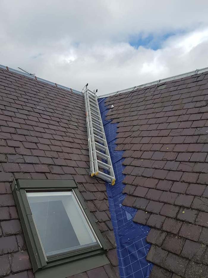 Replacing roof slates
